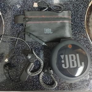 JBL Focus 500 wireless Bluetooth headphones earphones earbuds